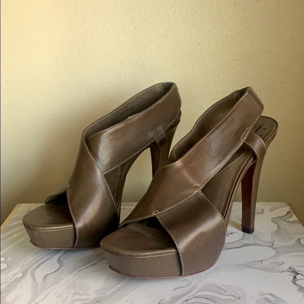 DVF “Zia” Leather Platform Sandal